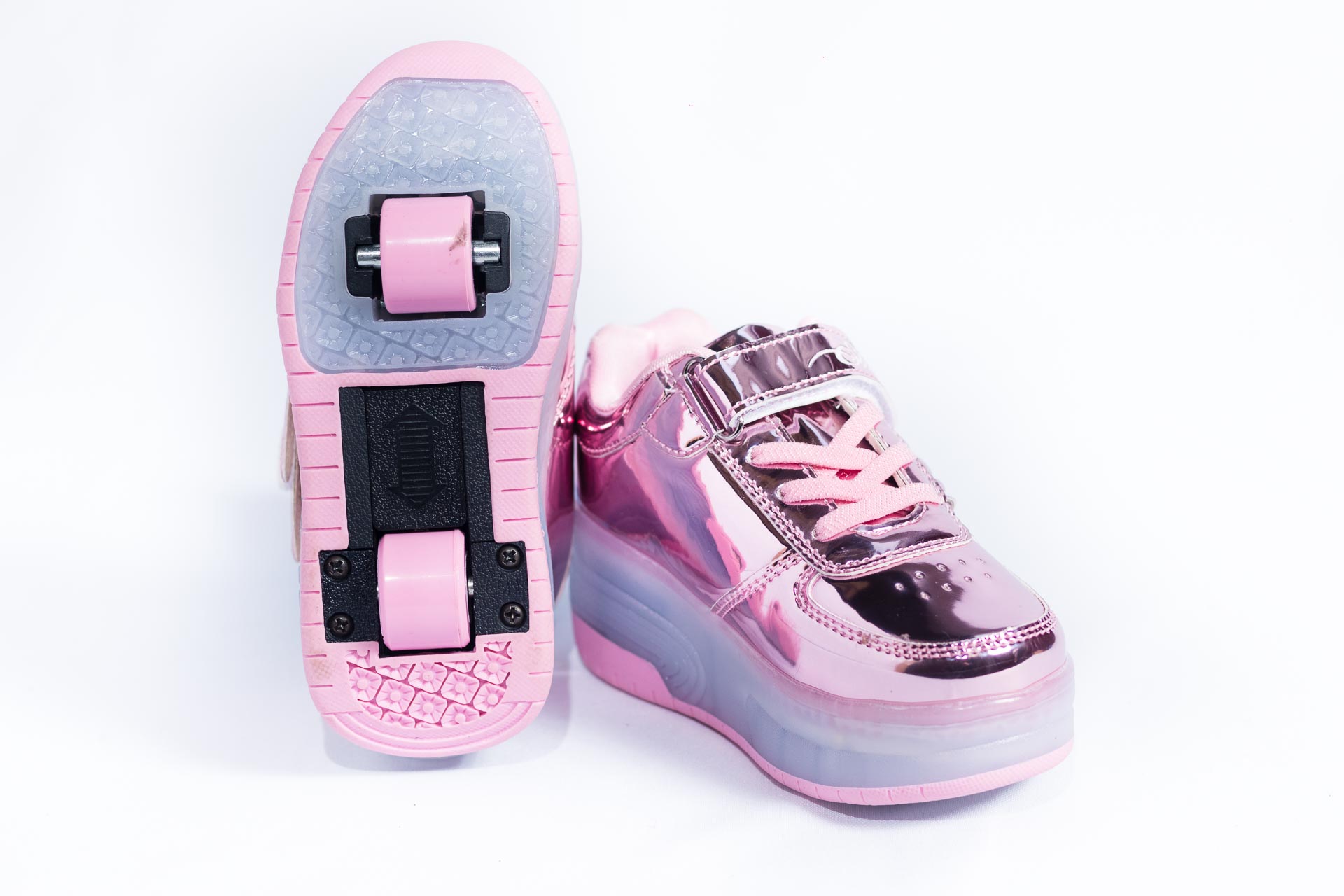 Tenís patín con luces led modelo deportivo con alas, color rosa metálico, talla 19