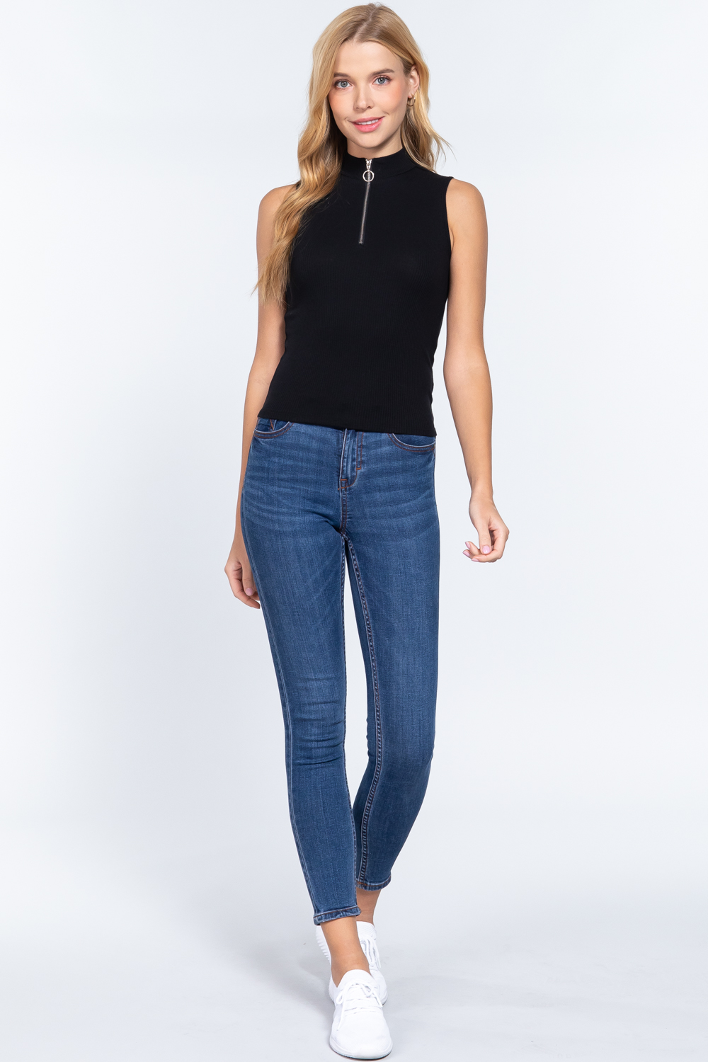 Blusa Top Cuello Alto Sin Mangas Cremallera Cierre Negro Active USA Talla Chica