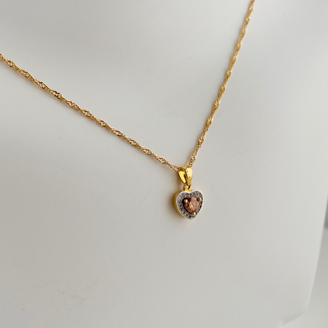 Cadena con Dije Corazón Cristal Anaranjado- Baño de oro 18K