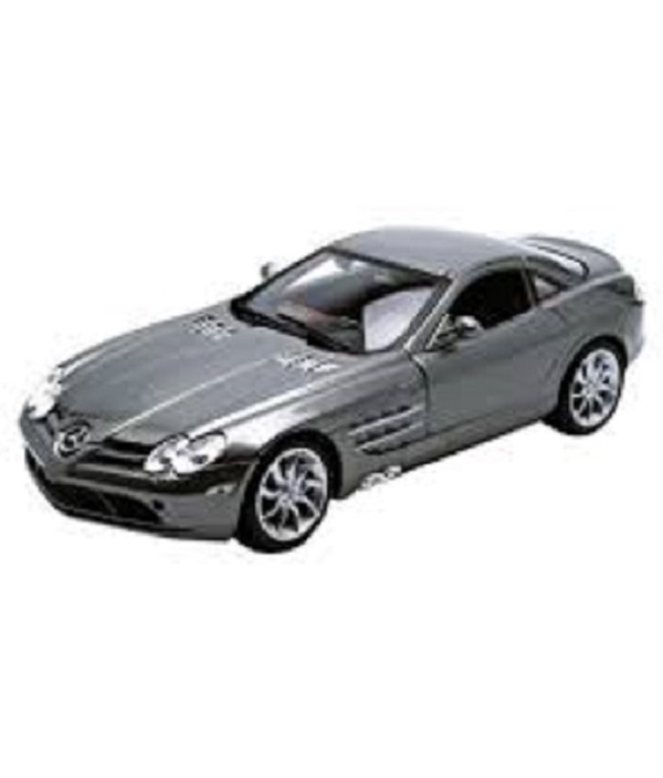 AUTO MERCEDES  BENZ A ESCALA 1:18