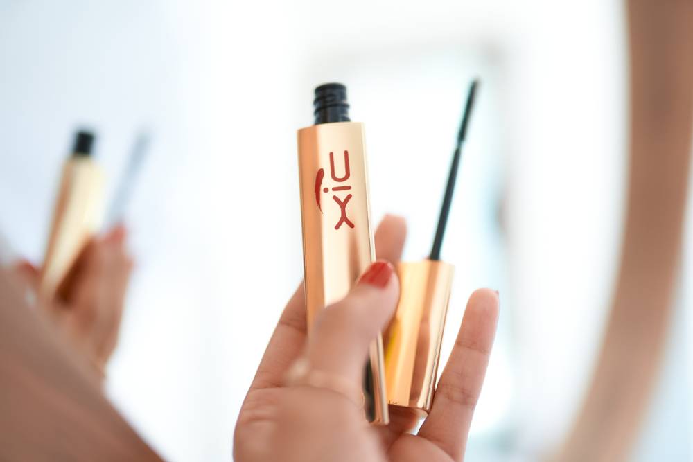 Tratamiento en Suero para Crecimiento de Pestañas y Cejas más Mascara de Pestañas Waterproof . Contiene Microfibras para Pestañas 4D, más Largas y Voluminosas. XiC Duo Silk