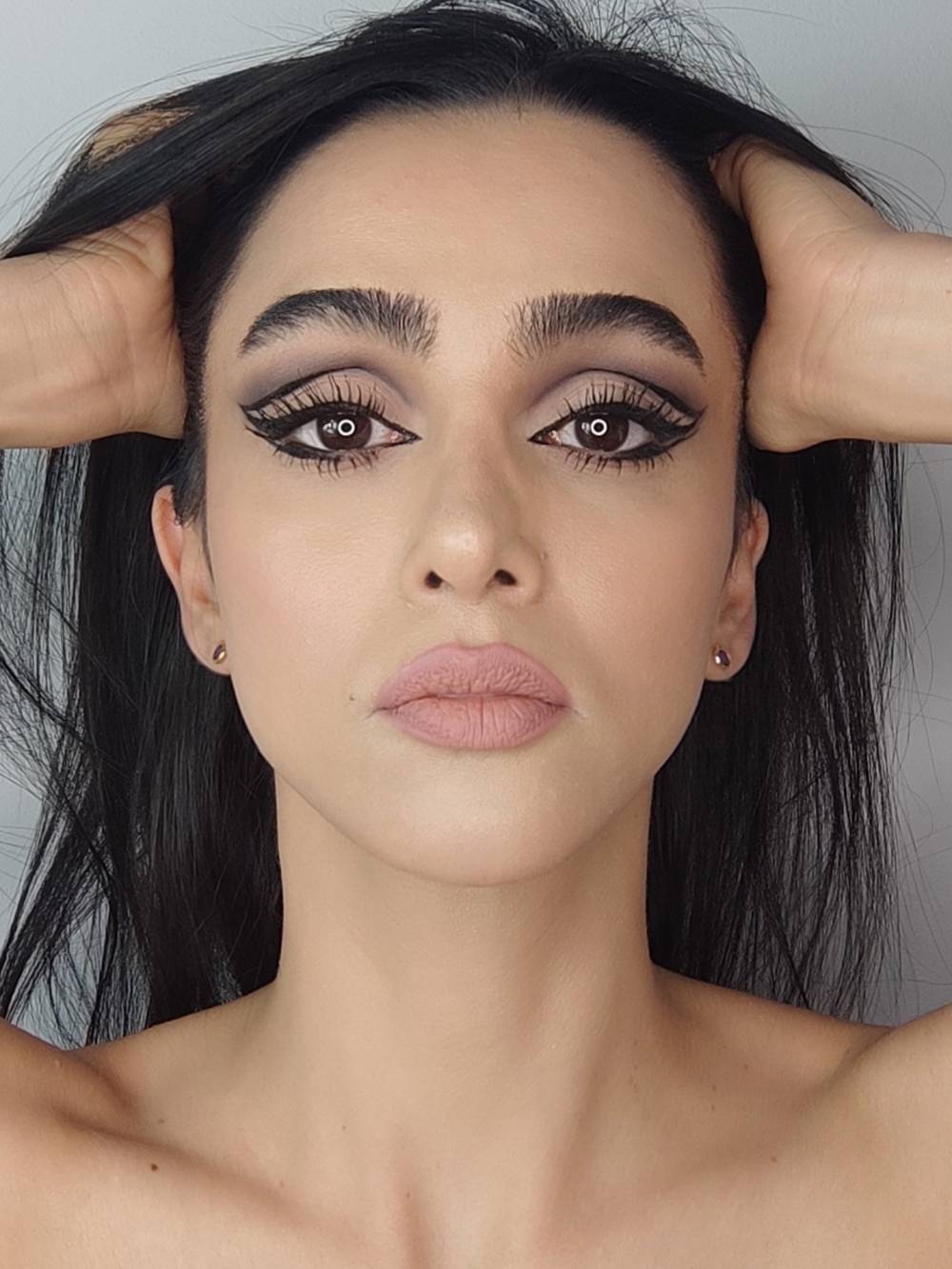   Delineador de Ojos Líquido, color negro intenso, a Prueba de agua y humectante con punta ultra Fina. 7ml XiC SEXYBLACK