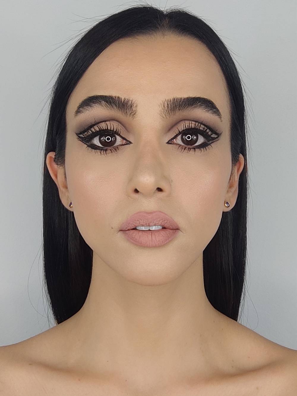   Delineador de Ojos Líquido, color negro intenso, a Prueba de agua y humectante con punta ultra Fina. 7ml XiC SEXYBLACK