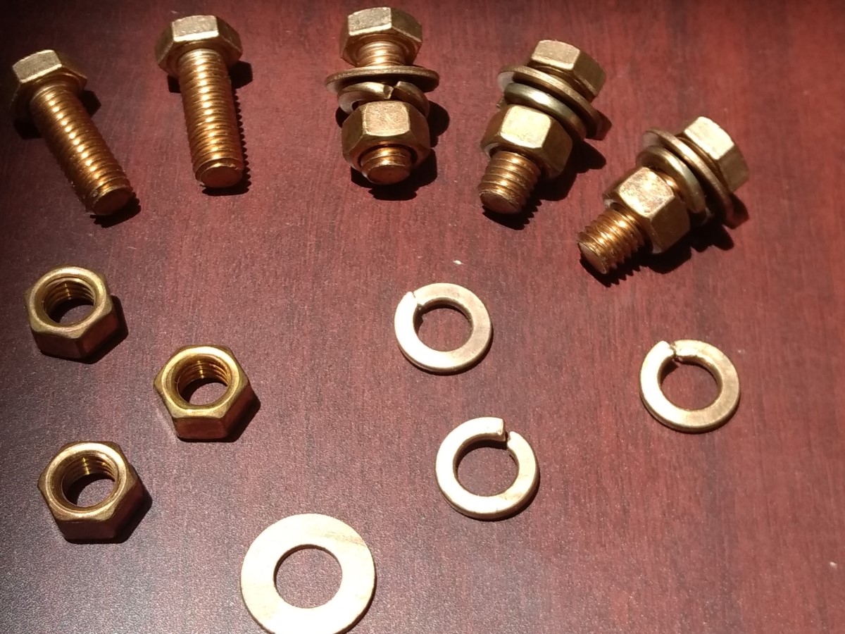 Tornillo Bronce Al Silicio 1/4 x1/2 Hexagonal con tuerca y 2 rondanas