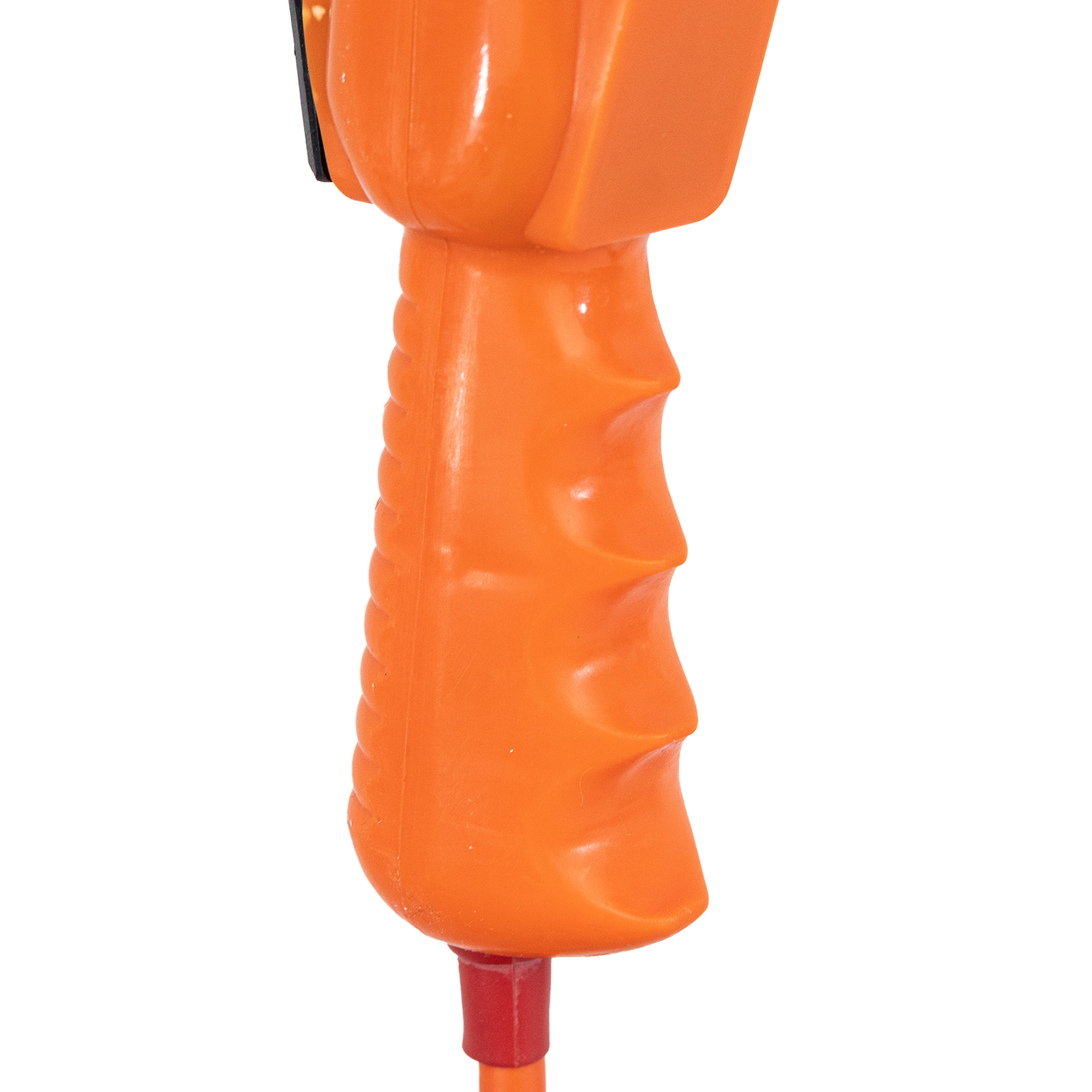 Lámpara de Taller con Canastilla Metálica Color Naranja de 15 Metros. Clavija de 1.31 mm, 127 V, 60 Hz, 13 Amps.