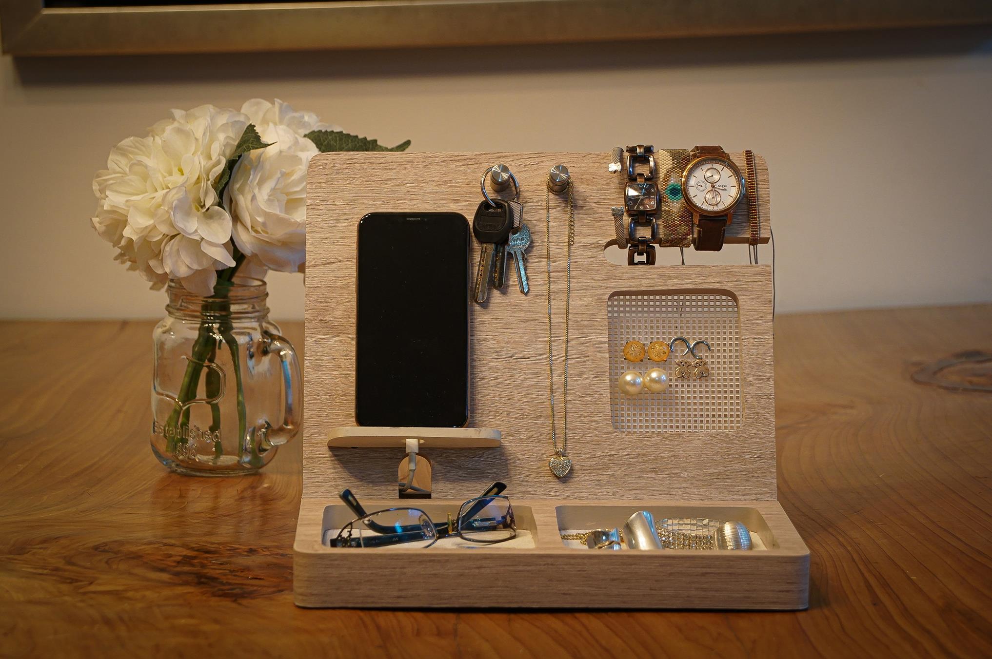 Namore Regalo para Mujer, Mamá, Organizador para Buró y Escritorio para Celular Aretes Collares Relojes Monedas y más..