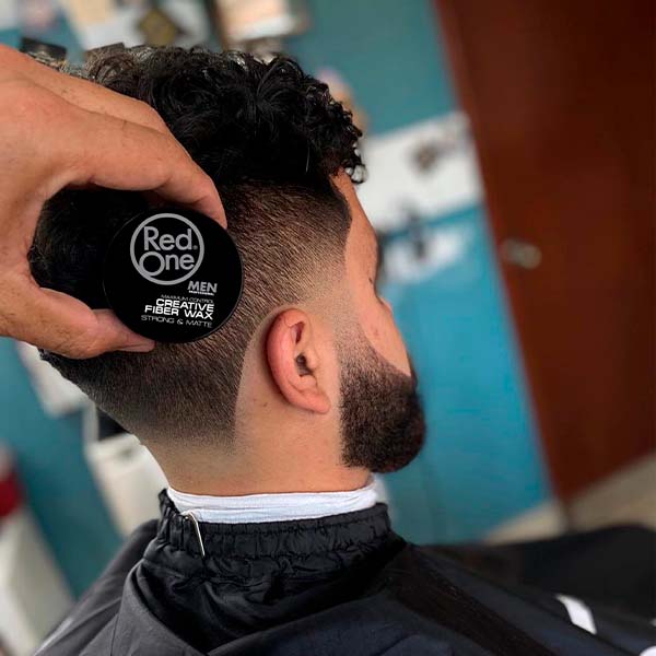 Cera para Peinar Red One Maximo Control Cera Fijadora para Cabello Strong & Mate 150 ml