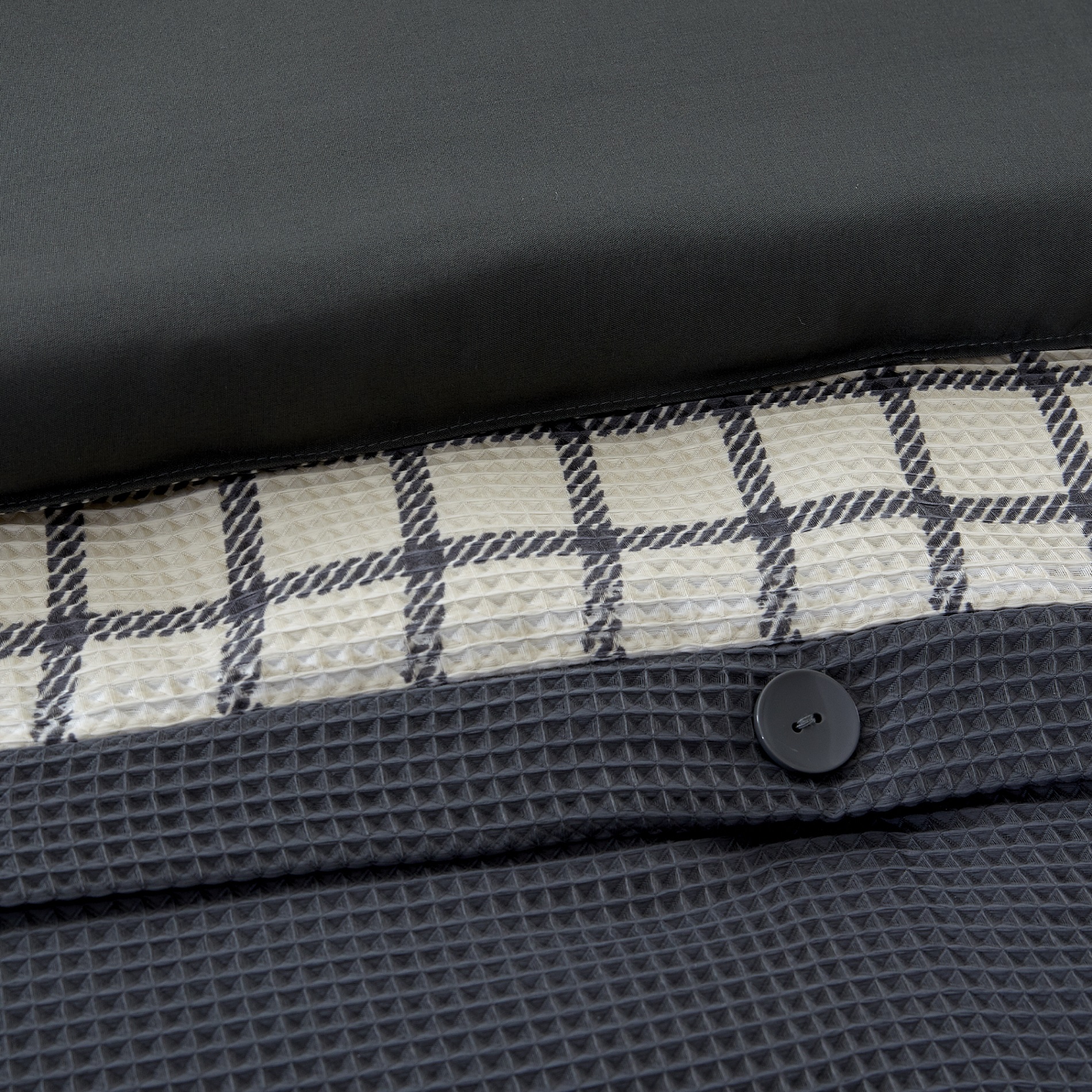 Edredón Suave 4 Pzas Queen Gris Maddox Combinado - English Laundry