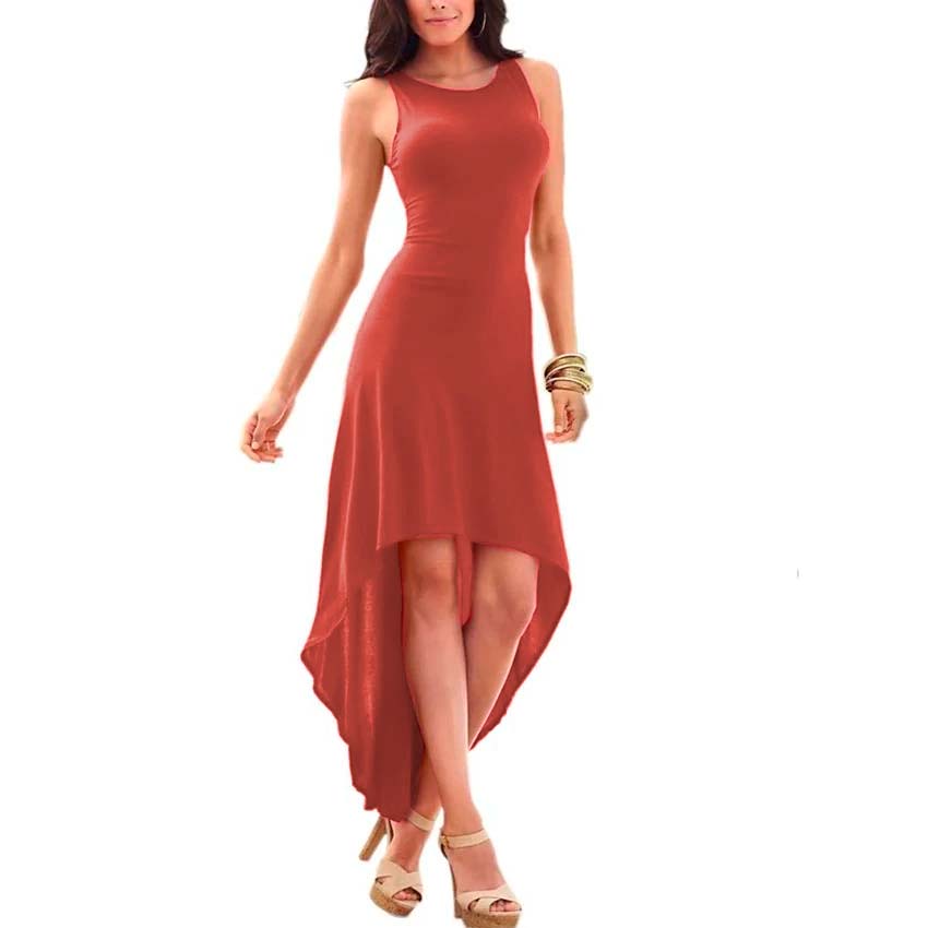 Vestido con cola de pato, cuello redondo y sin mangas