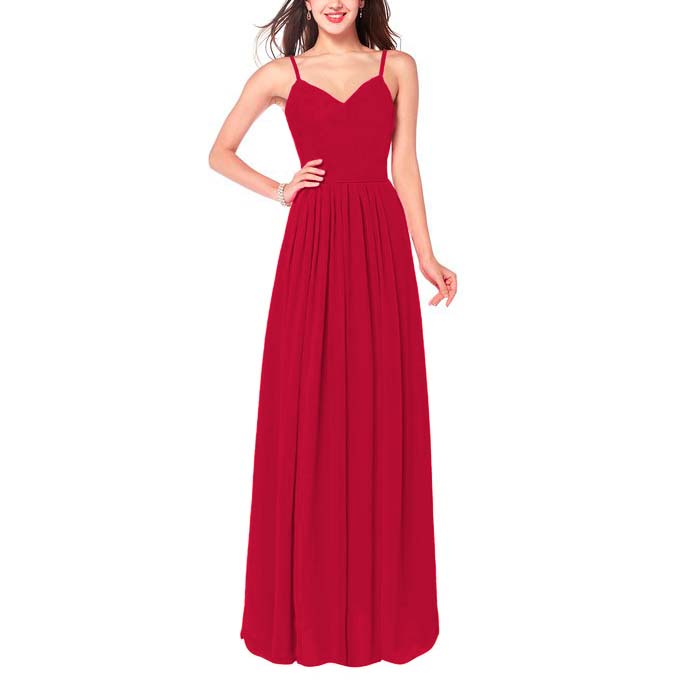 Maxi vestido de tirantes y corte en v