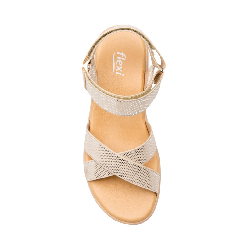 Sandalia Urbana Para Mujer Flexi 106513 Con Air Shock