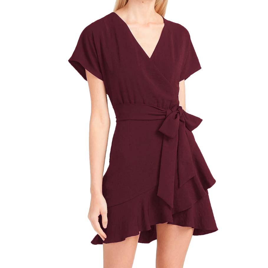 Vestido corto cruzado con cinturón