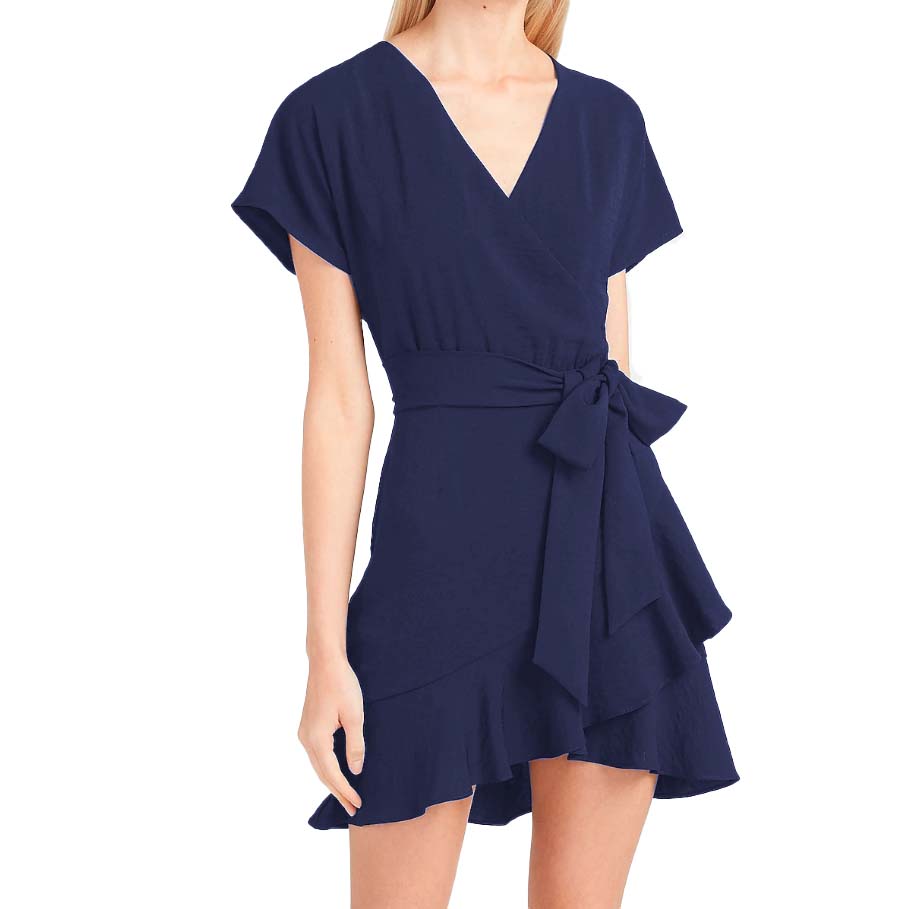 Vestido corto cruzado con cinturón