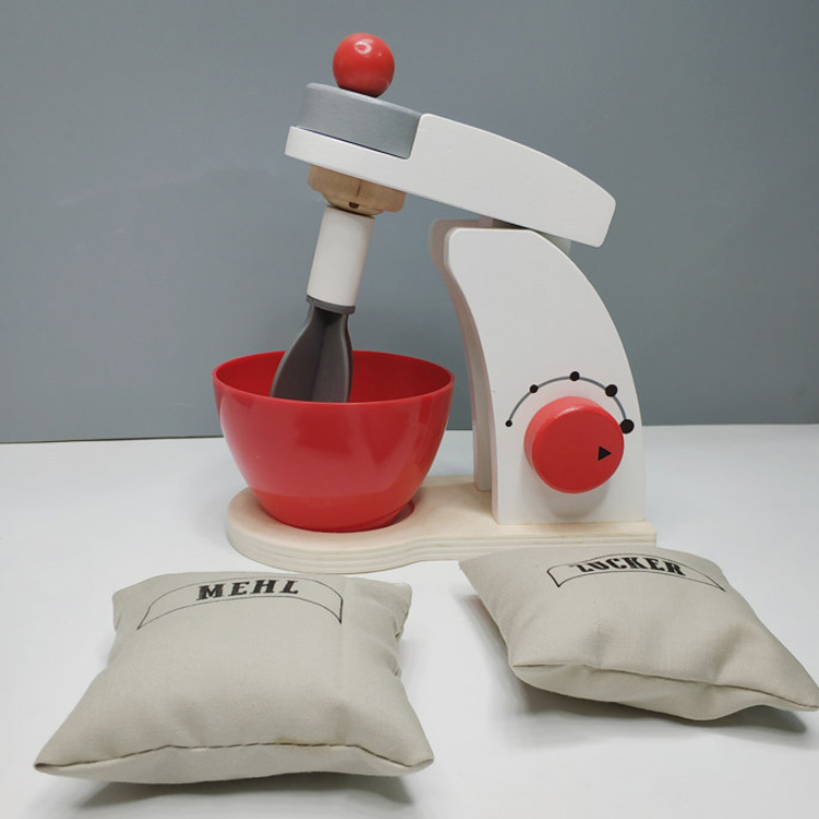 Batidora de madera con accesorios