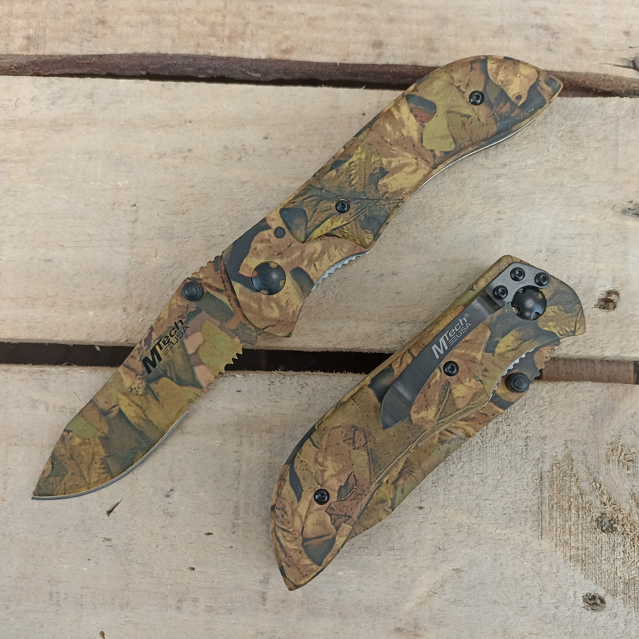 Navaja Camuflaje Semi-Automatica MT-104