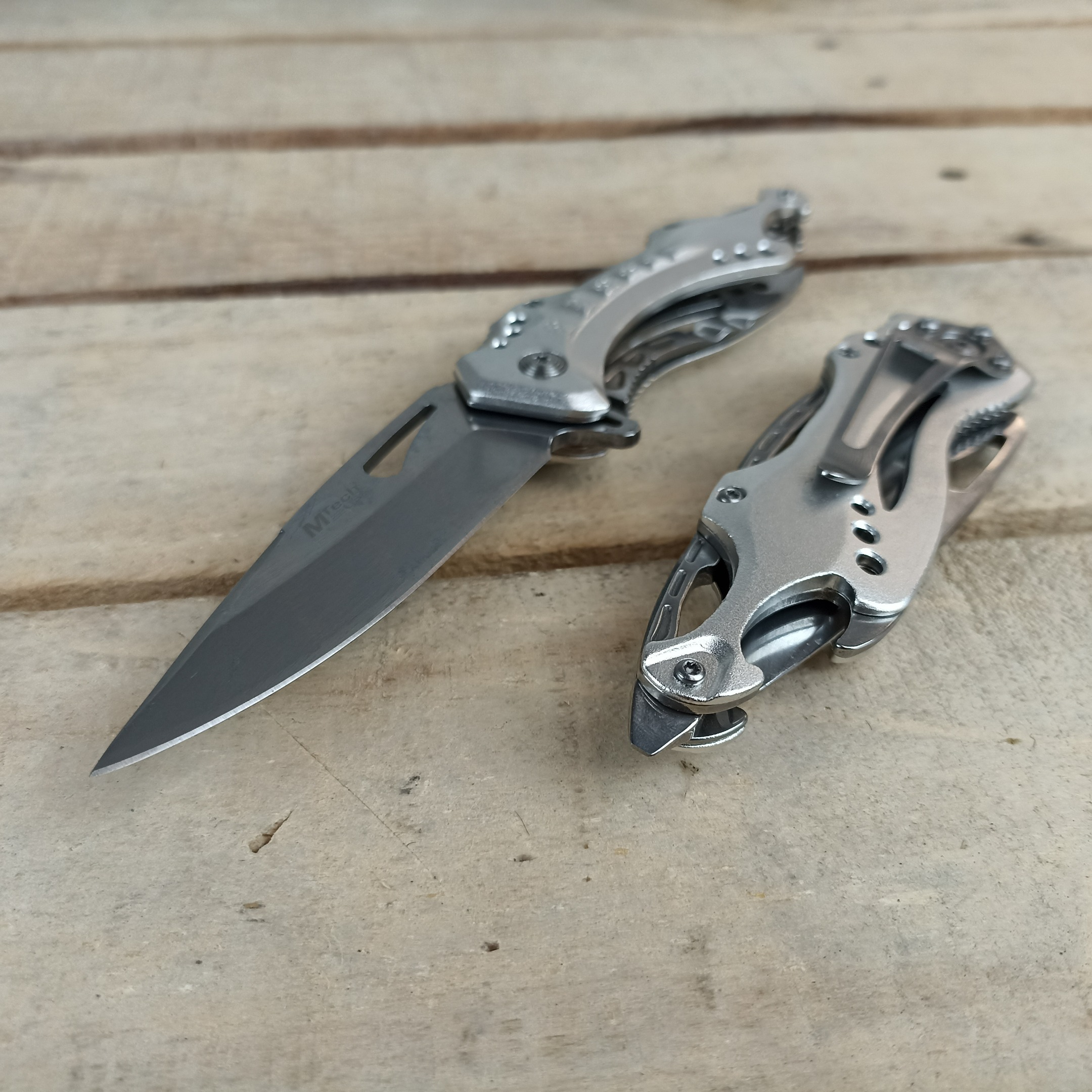 Navaja Rescate o Bricolaje  MT-A705SL