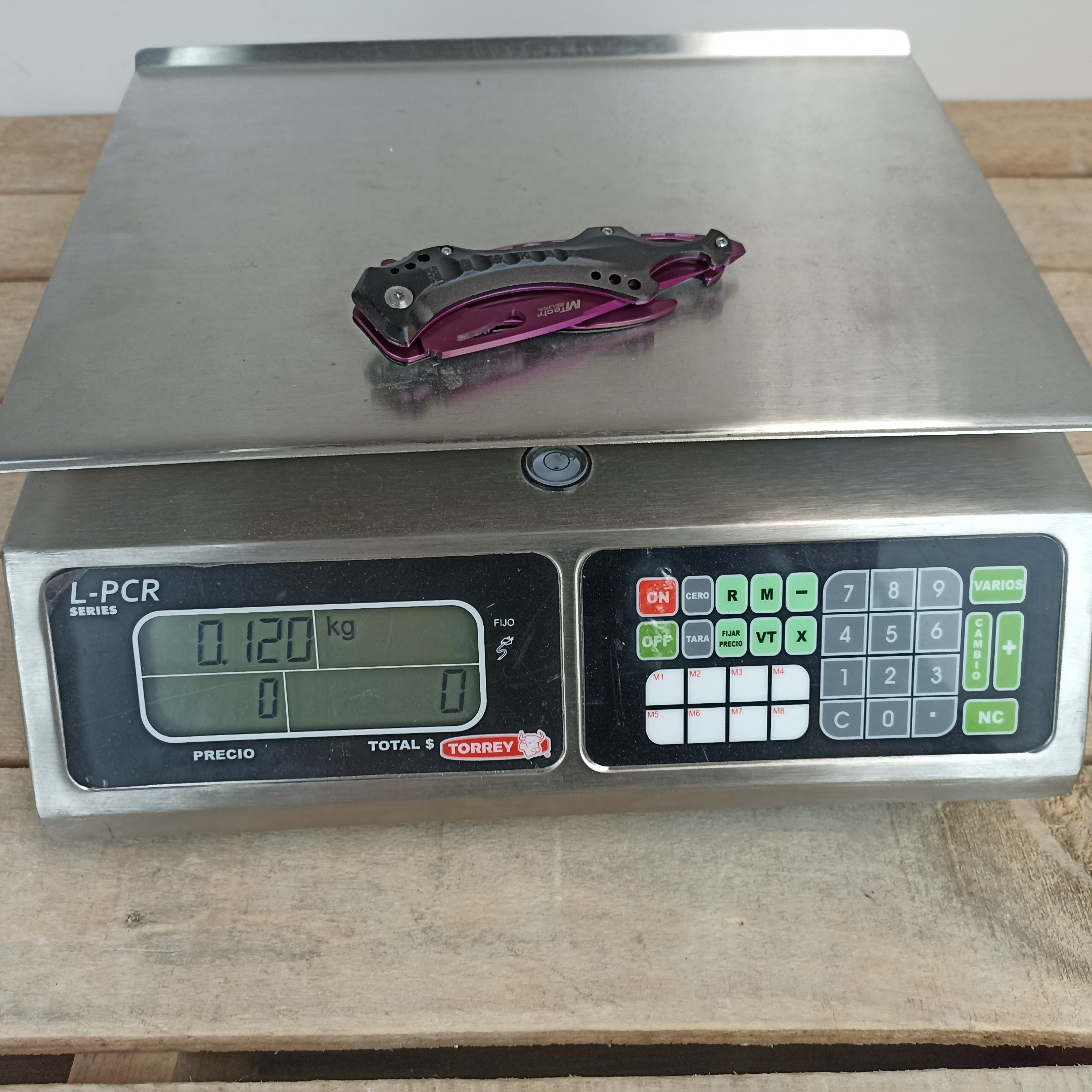 Navaja Camuflaje Morado con Negro MT-A705PE