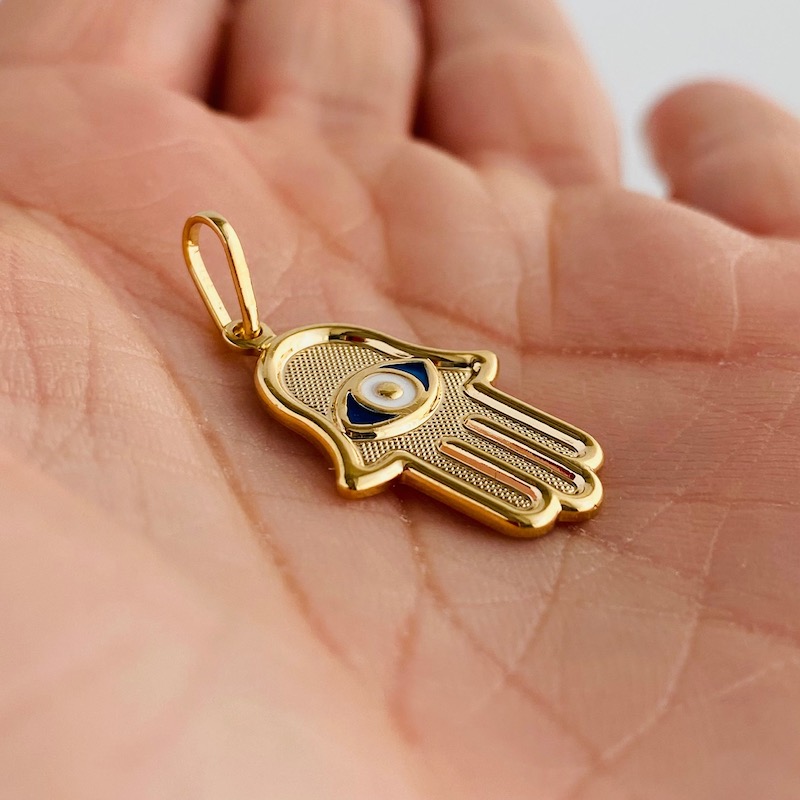 Dije Mano de Fatima con Ojito- Baño de Oro 18K- Dorado