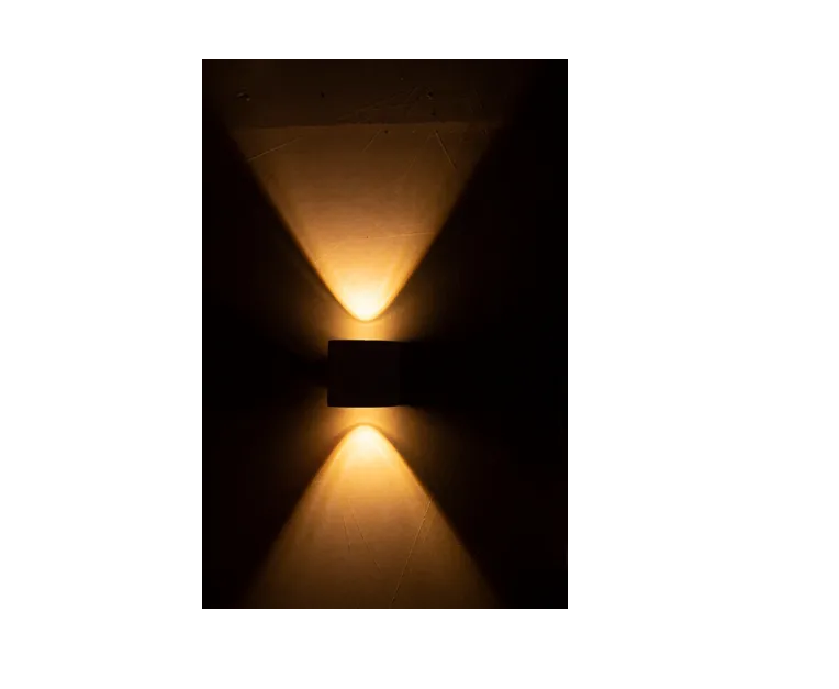 Arbotante Muro Led 6w Blanco Luz Calida Exterior Arcob2 