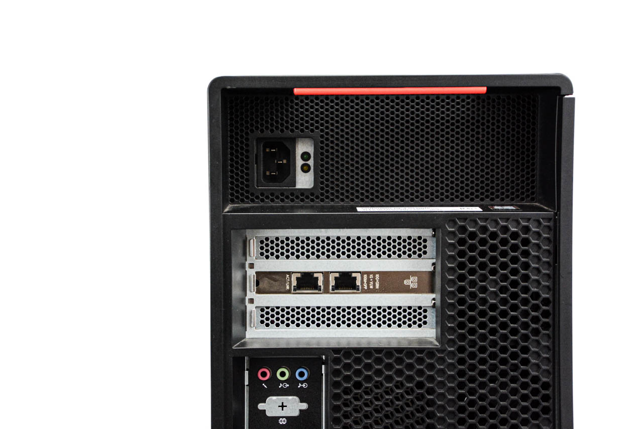 WorkStation Lenovo P920 / Intel XEON GOLD 6142 / CPU 2.60 GHz / 4024 GB SSD / 128 GB RAM. REACONDICIONADO CLASE A