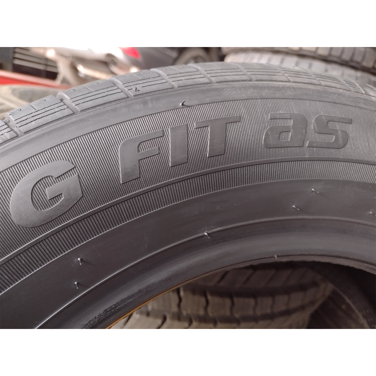 LLANTA 215/70R15 LAUFENN LH41 HANKOOK 98T