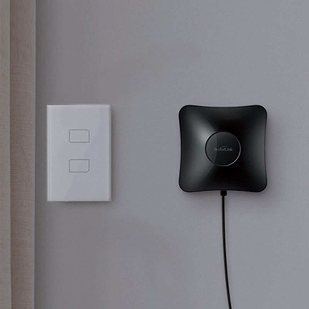 BroadLink RM4Pro Remoto Universal Infrarrojo y RadioFrecuencia comp. Alexa-Siri-Google-IFTTT