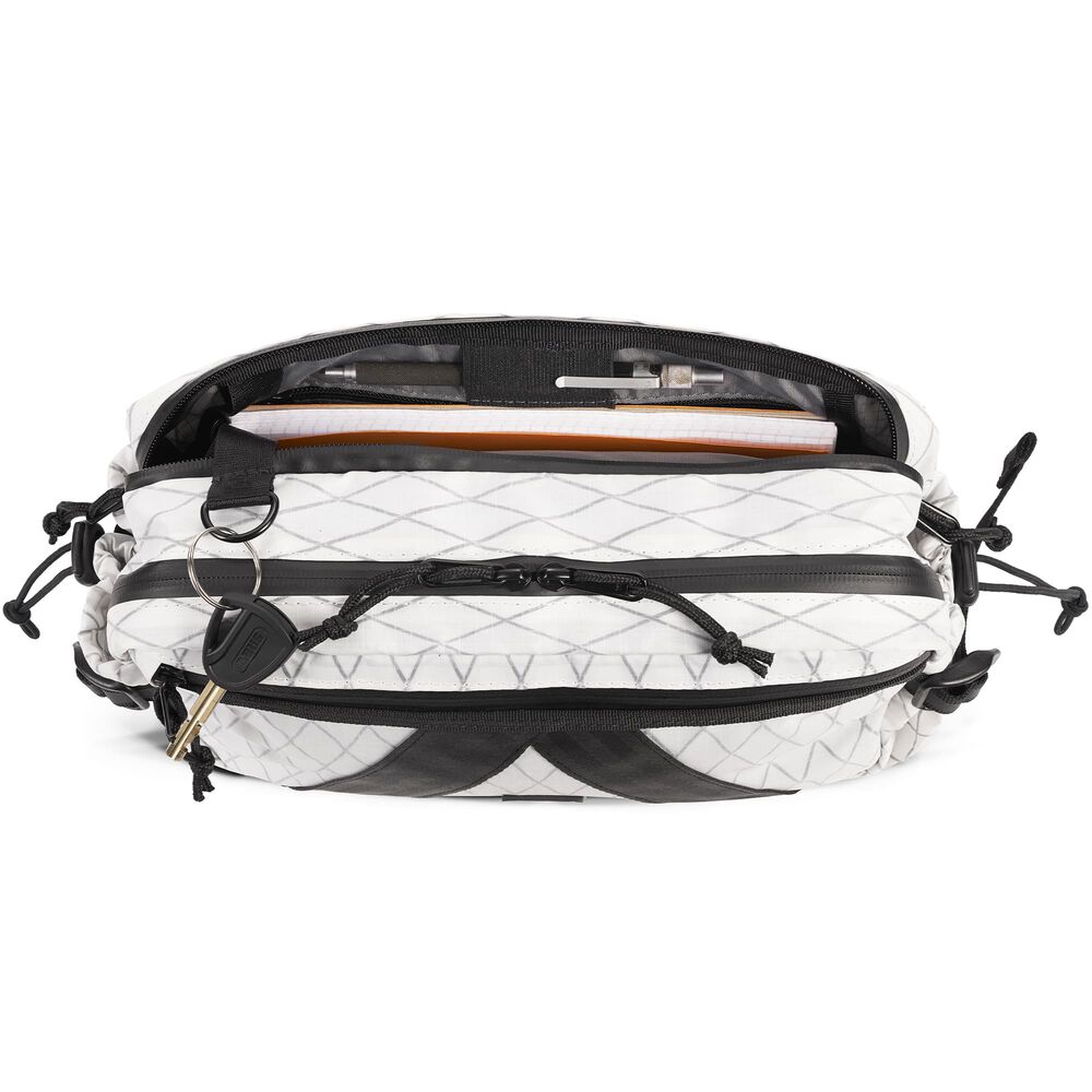 Tensile Hip Pack Chrome Industries White