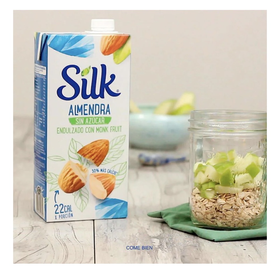 Silk Bebida leche de Almendra Endulzada con Fruta del Monje 6 pzas de 946 ml