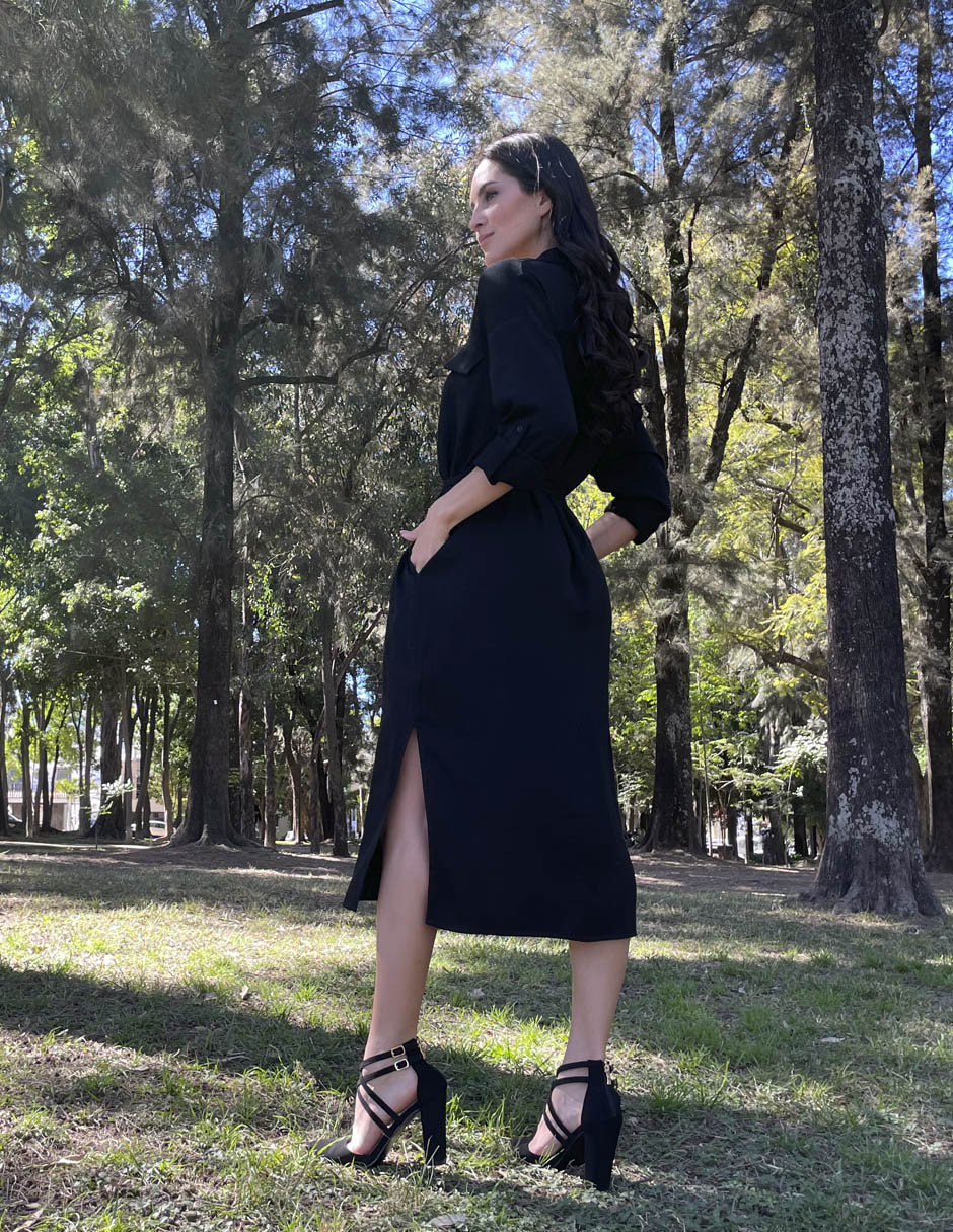 Vestido midi camisero negro AMAD para dama