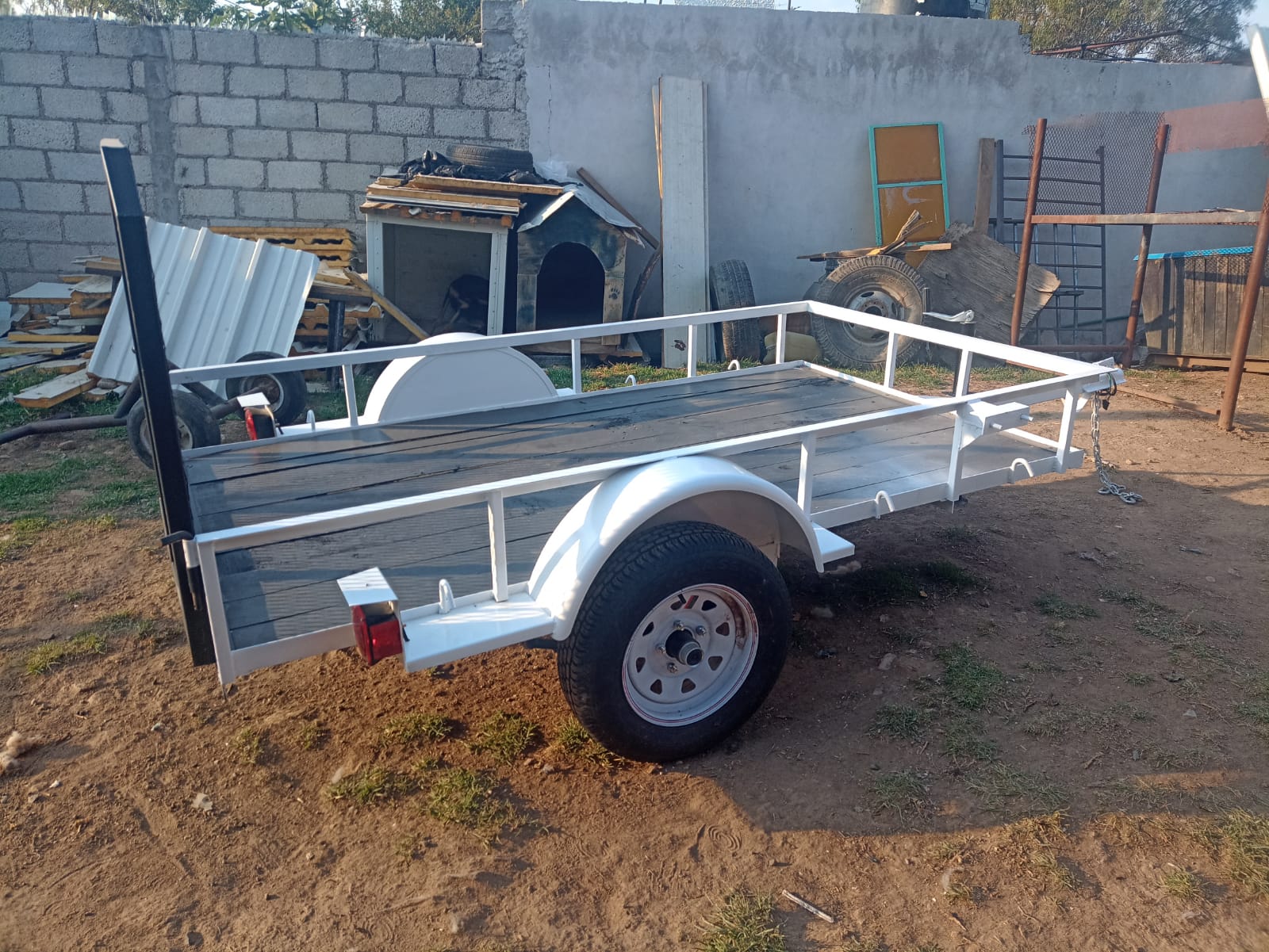 Remolques capacidad de 800 Kilos