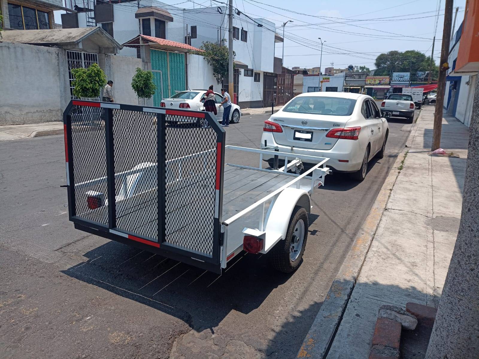 Remolques capacidad de 800 Kilos