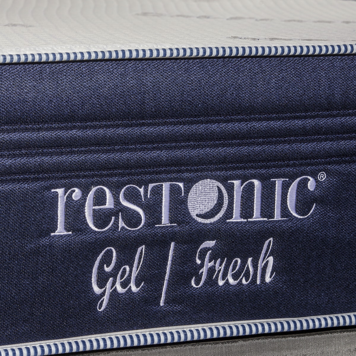 Colchón Restonic Gel Fresh Matrimonial