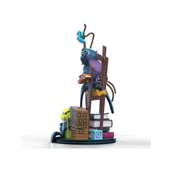 Stitch visita San Francisco Diorama Q-Fig Max Elite Lilo y Stitch 