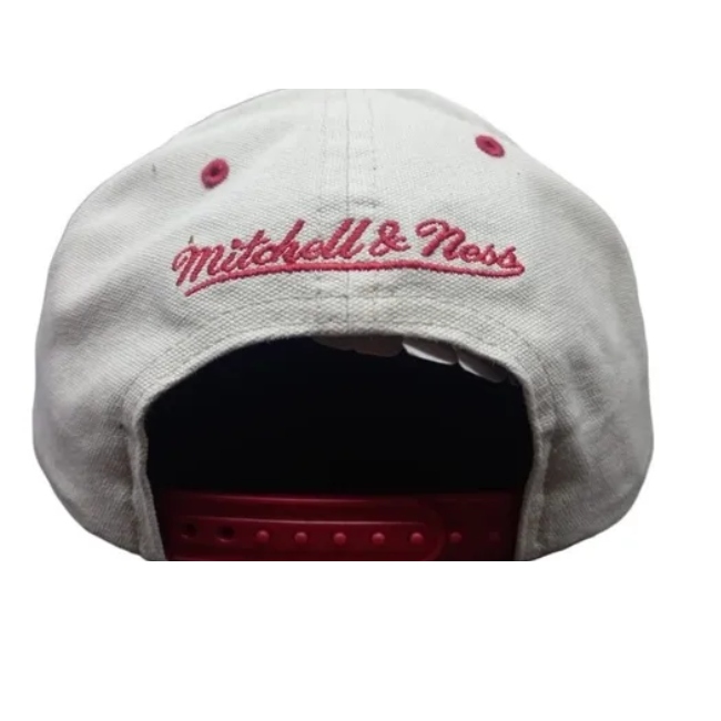 Gorra Mitchell $ Ness Snapback Estilo Urbano Negro-Beige 18186