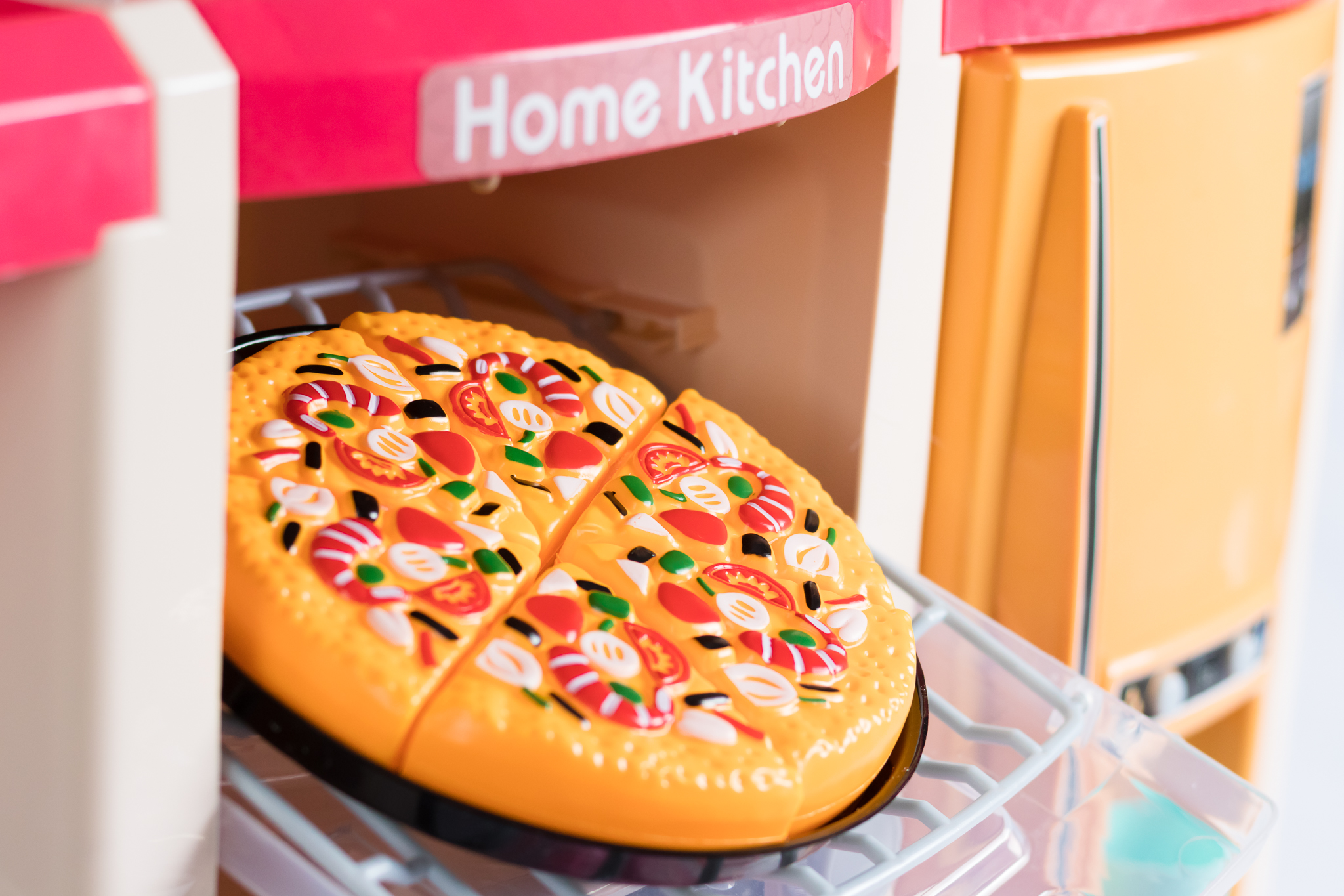 Cocina de juguete interactiva con efectos de luz, sonido, vapor, cocción y agua, color rosa