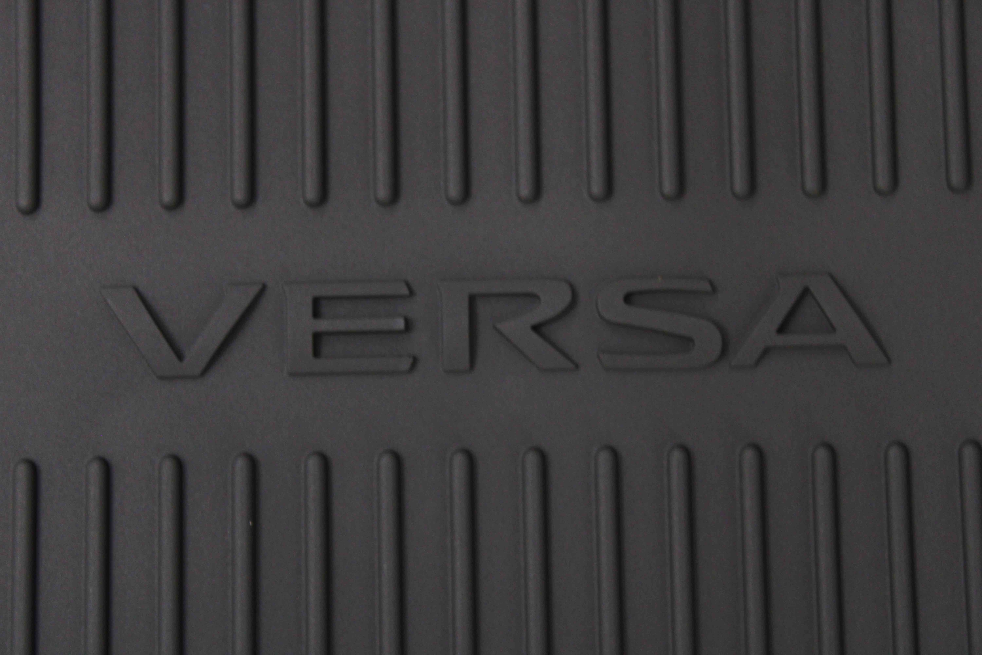 Tapete Cajuela Uso Rudo Original Nissan Versa 20-21