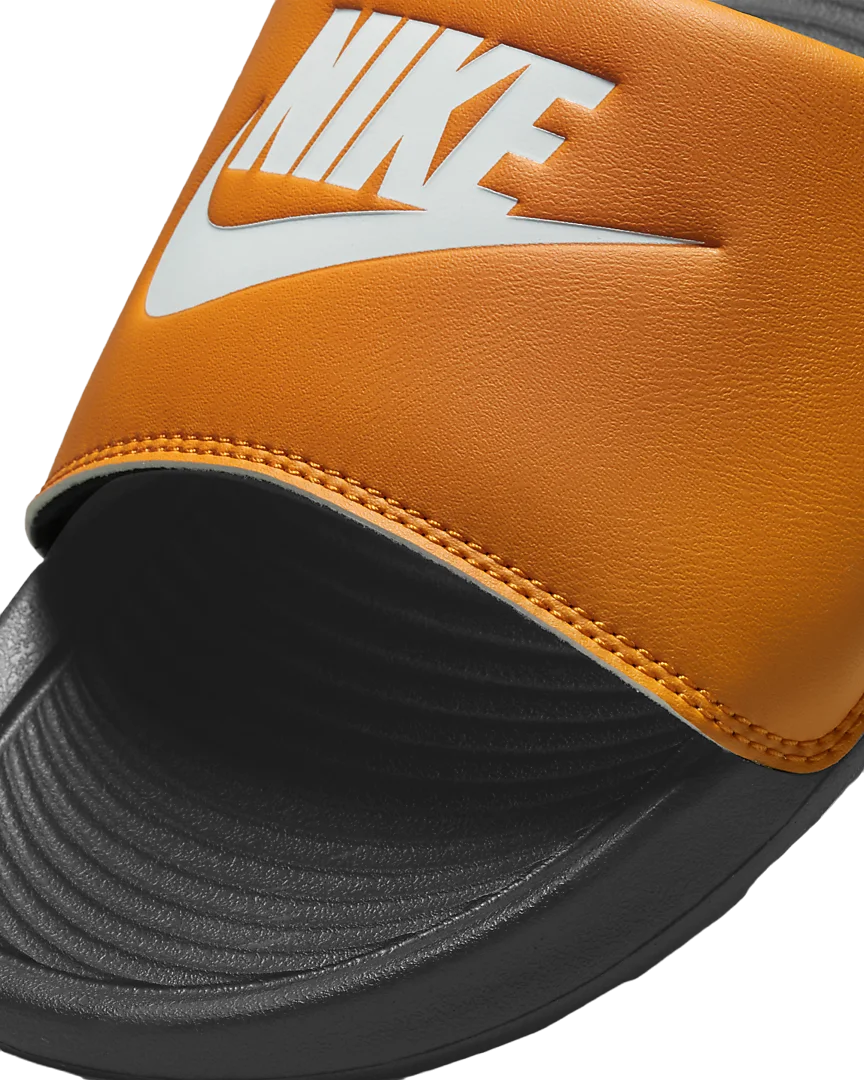 Sandalia Nike Victori One Color Naranja CN9675-800