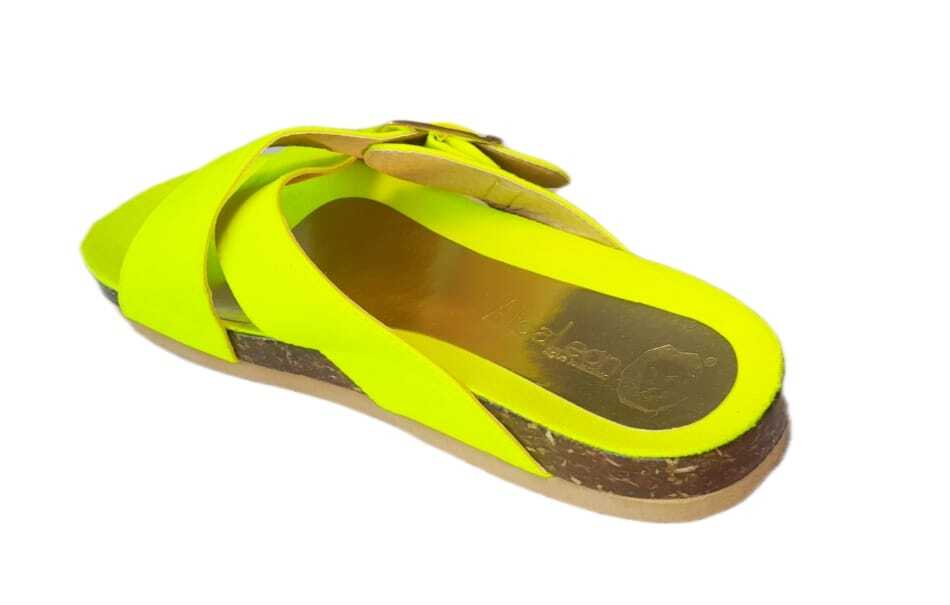 Sandalias amarillo neon fosforescente