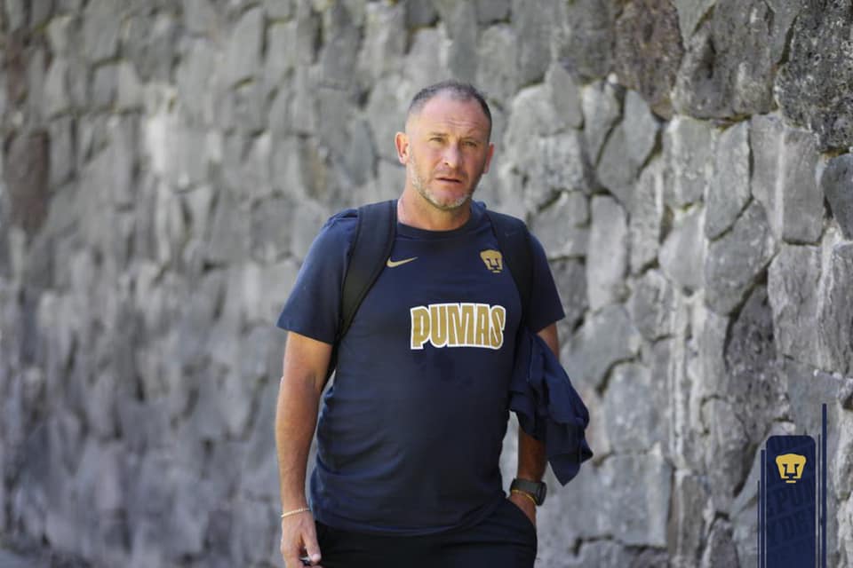 Playera Nike Pumas UNAM Utíleria 2020/21