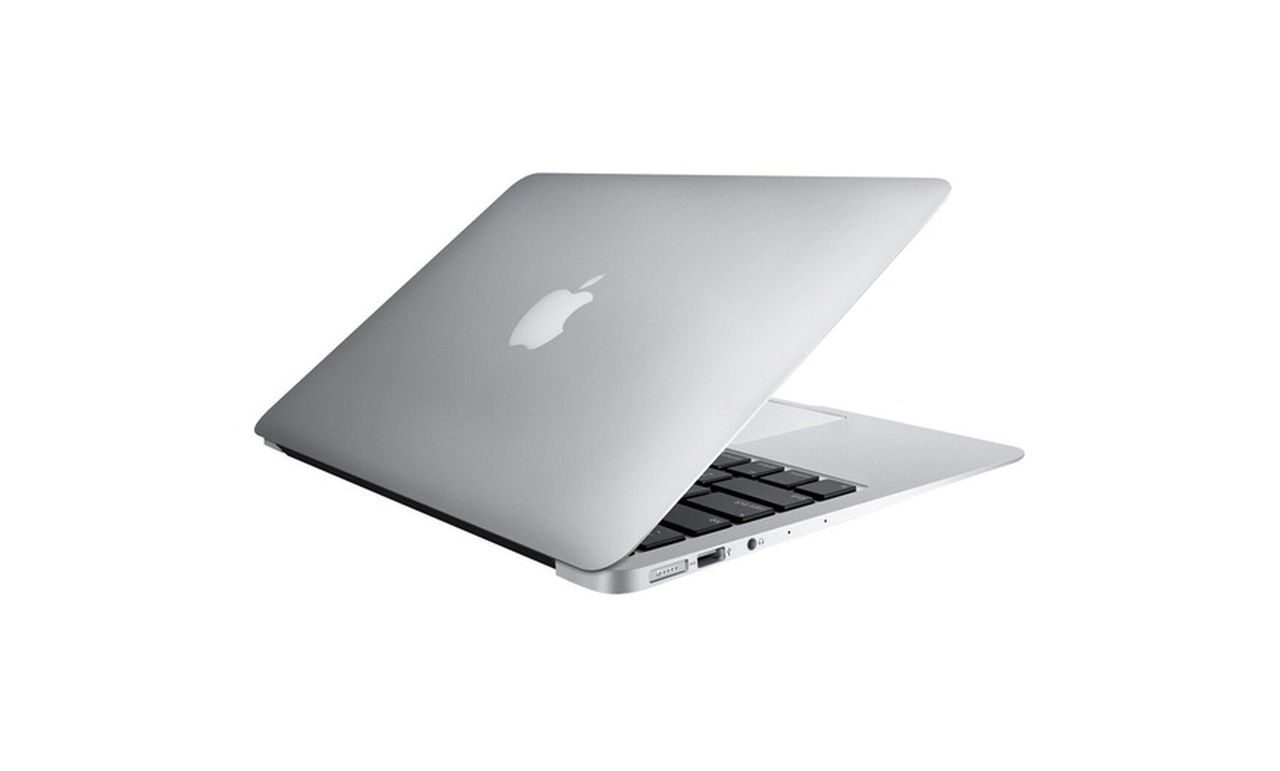 Laptop (Reacondicionado Grado A) Macbook Air 13.3 Pulgadas Intel Core i5 128GB/ 8GB RAM.
