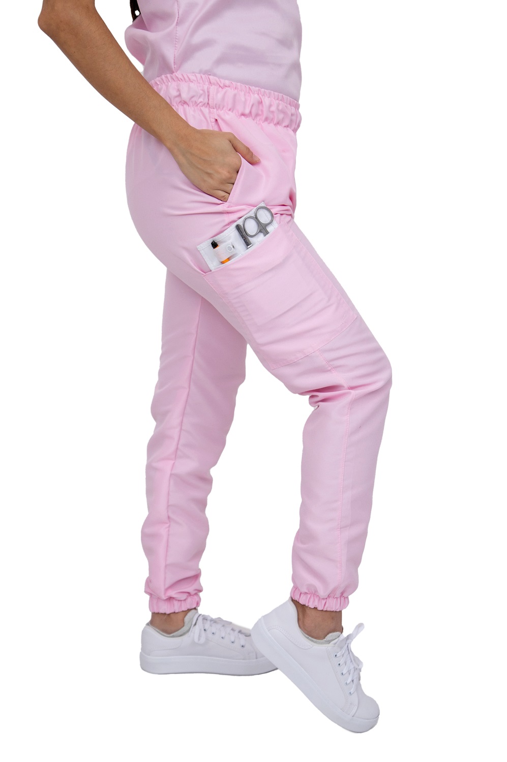 Pijama Quirúrgica Rosa Pastel Jogger Antifluidos Dama