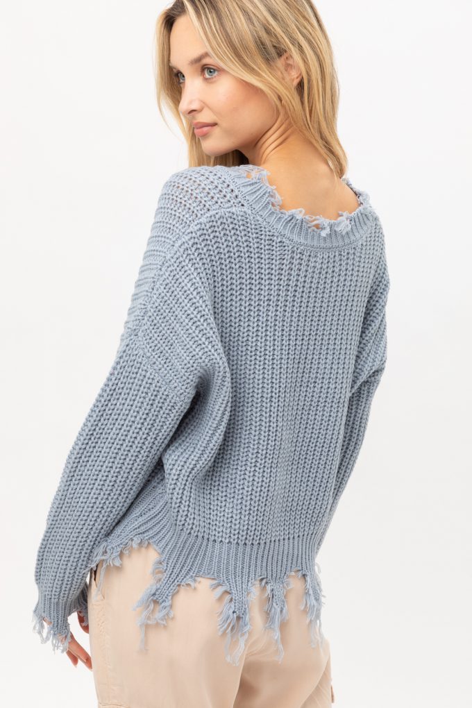 Love Tree Talla Chica/S Cardigan Sueter Cuello V Con Flecos Rasgados Oversided color Azul Claro