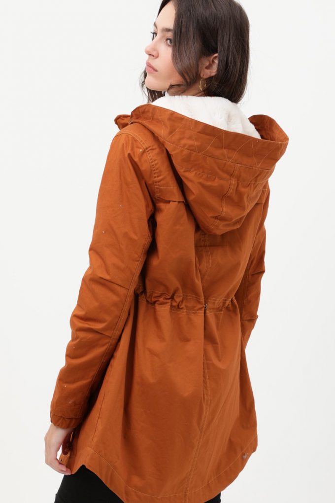 Love Tree Talla Mediana/M Chamarra Ligera Capucha Anorak Parka Semi Impermeable color Canela