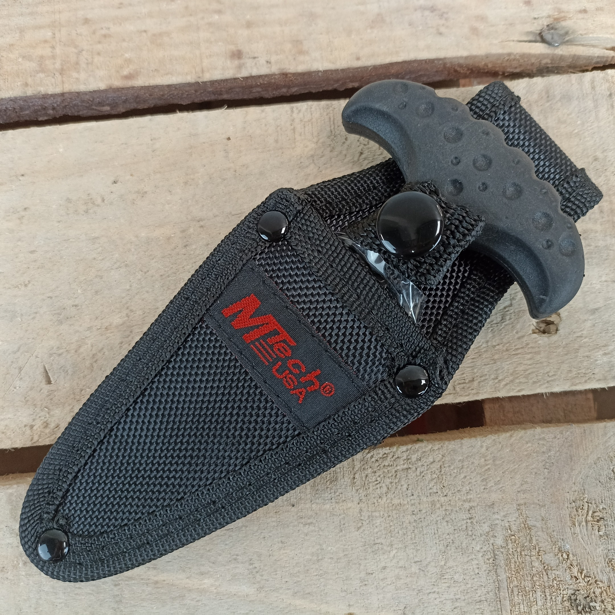 Cuchillo full tang pequeña MT-20-41BK
