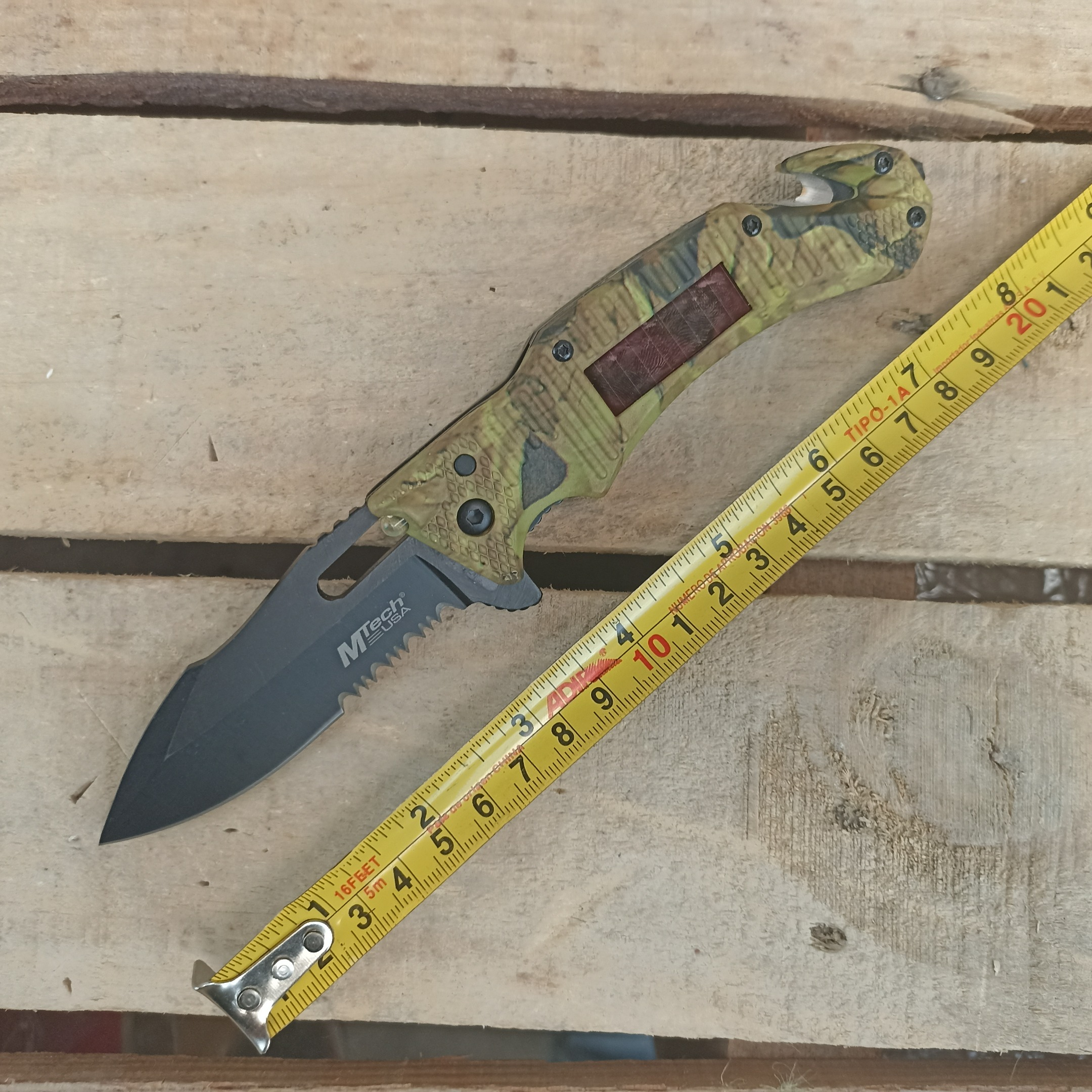 Navaja Militar Camuflaje MT-A887CA