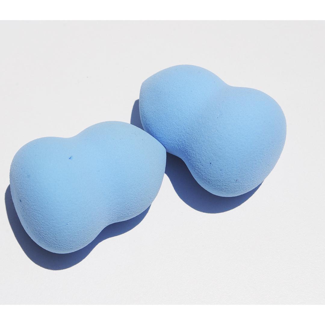 Esponja para maquillaje asimétrica OPÍA Cosmetics