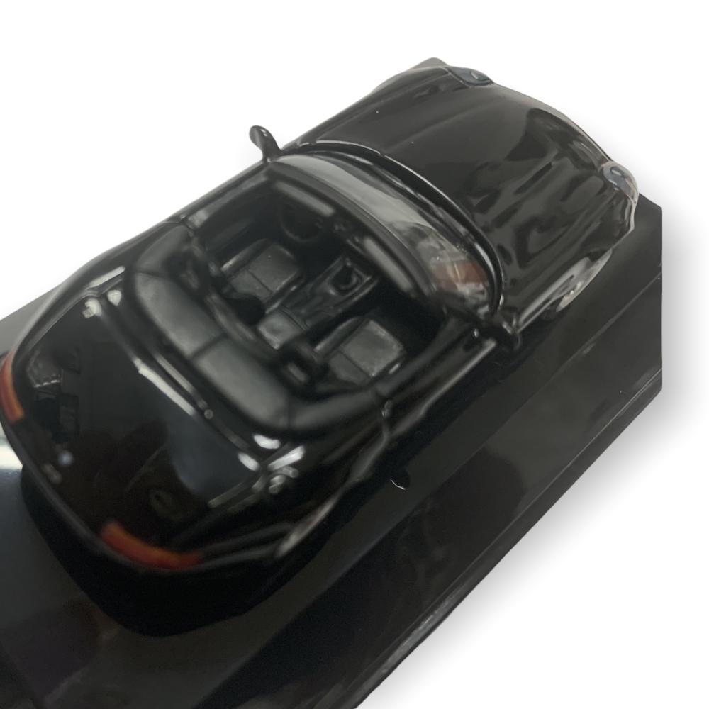 BMW Z8 NEGRO - AUTOART 
