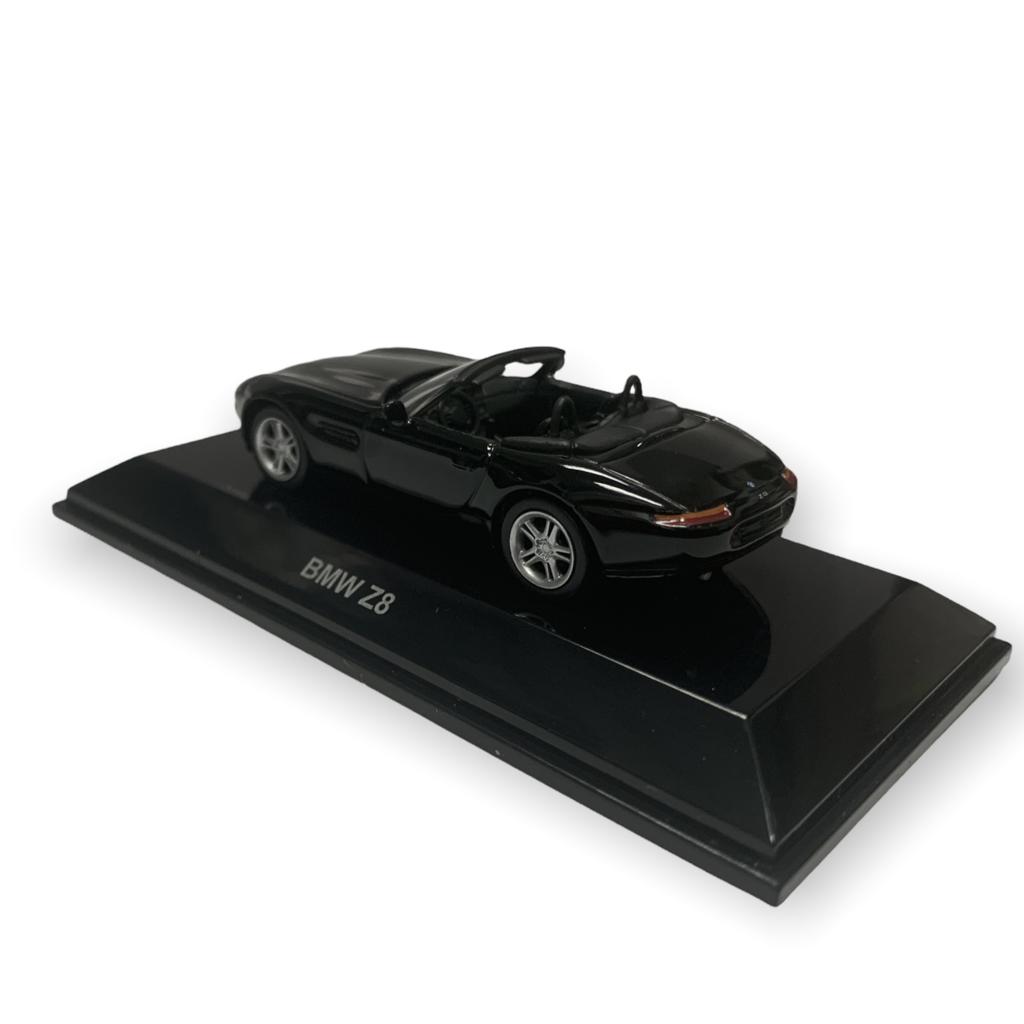 BMW Z8 NEGRO - AUTOART 
