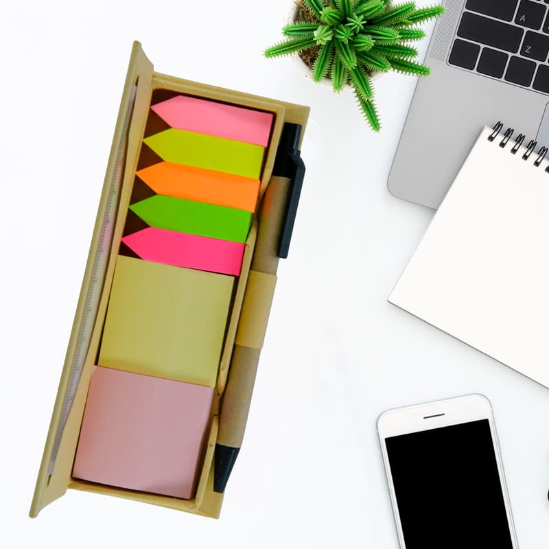 Kit Porta Notas Adhesivas con Regla, Notas Adheribles, Separadores y Pluma EcoNote Marca Red Baboon