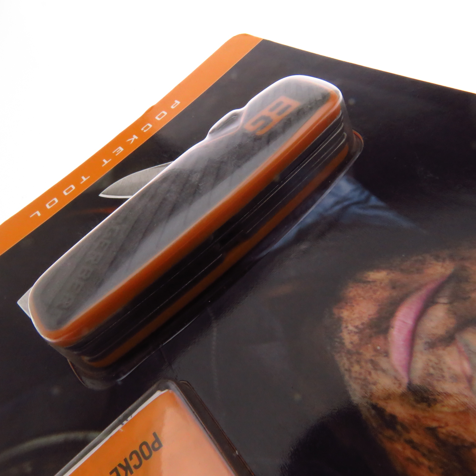 G1050 Gerber Bear Grylls Pocket Tool Navaja